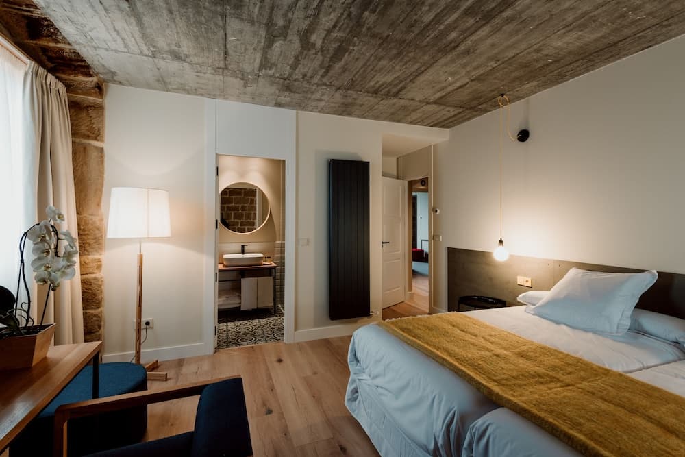 Boutique Palacio Condes de Cirac