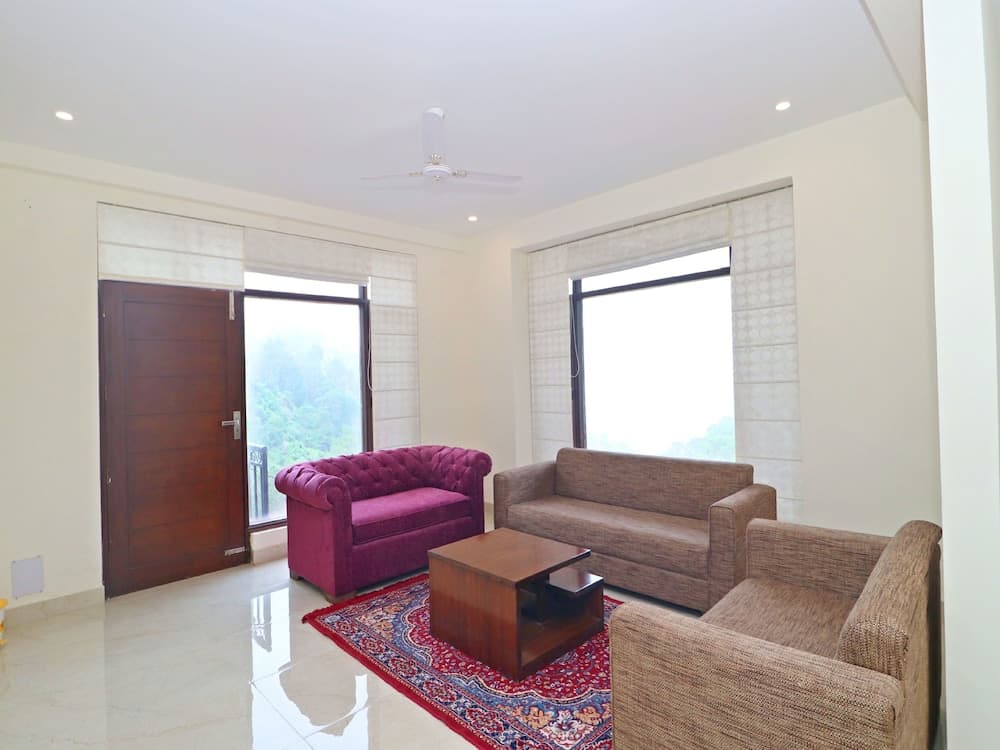 OYO Home 16567 Nature Pride Villa