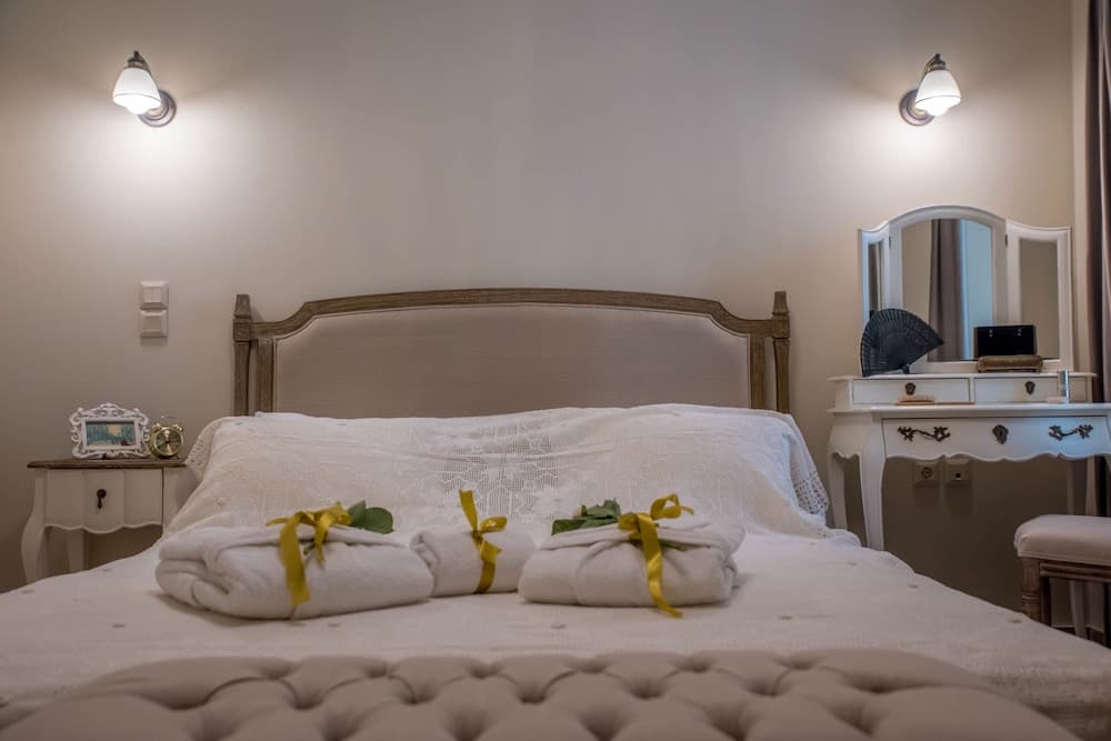 Kyria Boutique House