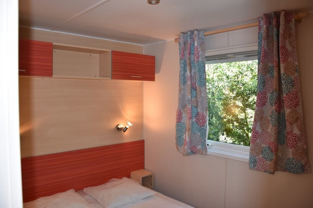 Camping Et Village Vacances La Cheneraie