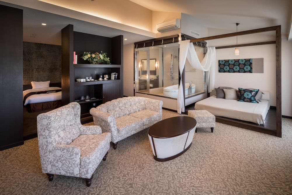 Sunset View hotel Keinoumi