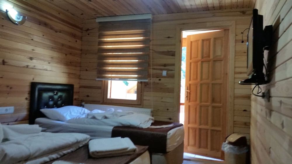 Uzungol Bungalow House