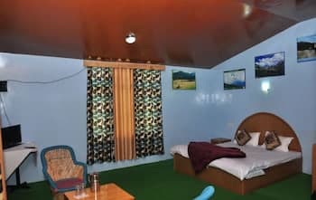 Natures Outpost Camps