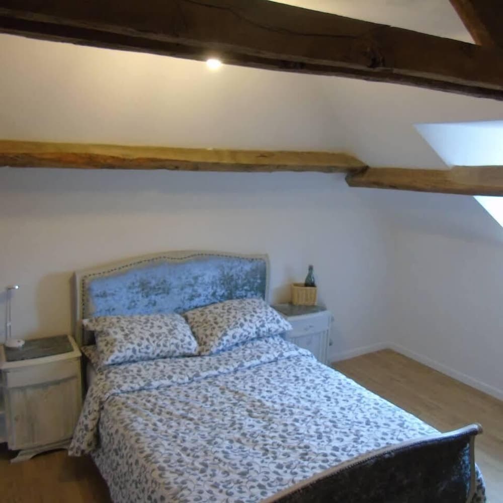 Puy Larousse Farmhouse