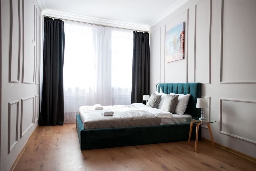 SF Central Apartments