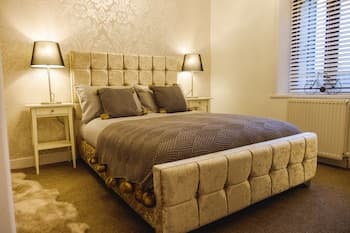 St John's Cottage - Simple2let Serviced Apartments