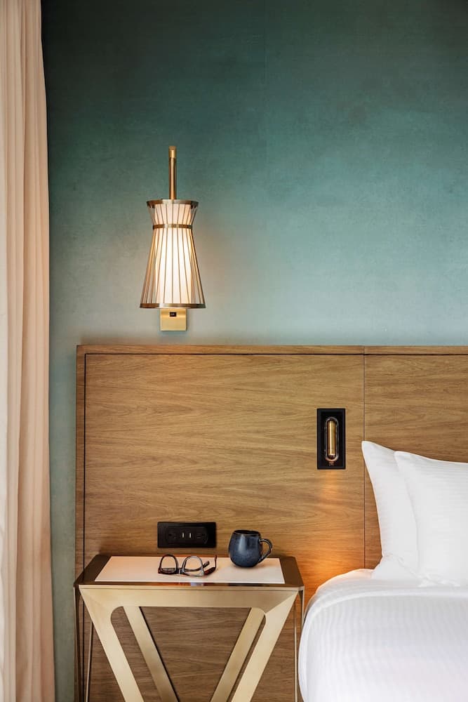 Carte Hotel San Diego Downtown, Curio Collection by Hilton