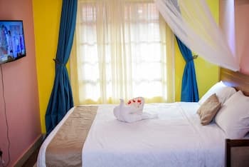 Savannah Paradise Hotel Makindu