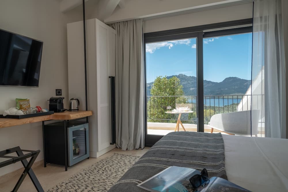 Sulia House Porto Rotondo, Curio Collection by Hilton