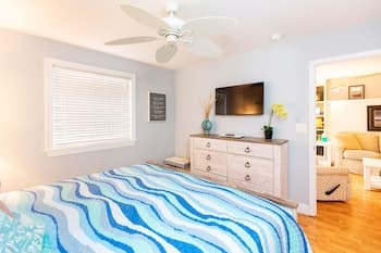 Ocean Glass Inn Condominiums