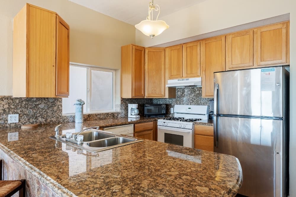 The Suites at Rocky Point 2