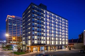 Hotel Indigo Chattanooga - Downtown, an IHG Hotel