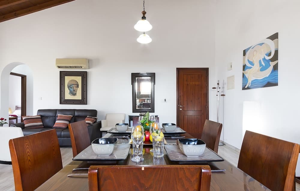 G&E Beach Apartments