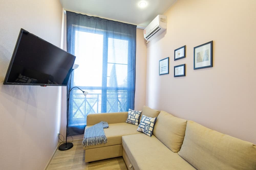 More Apartments na Bakinskoy 36