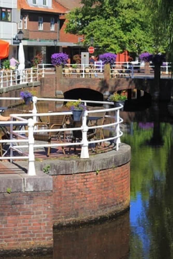 MediTerra Hotel & Restaurant