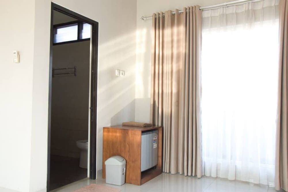 RedDoorz Syariah near RS Graha Husada Lampung