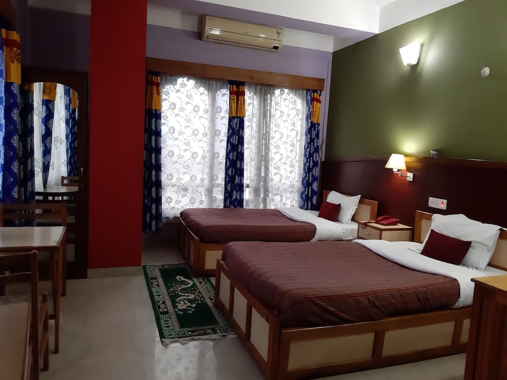 Centennial Hotel 2008