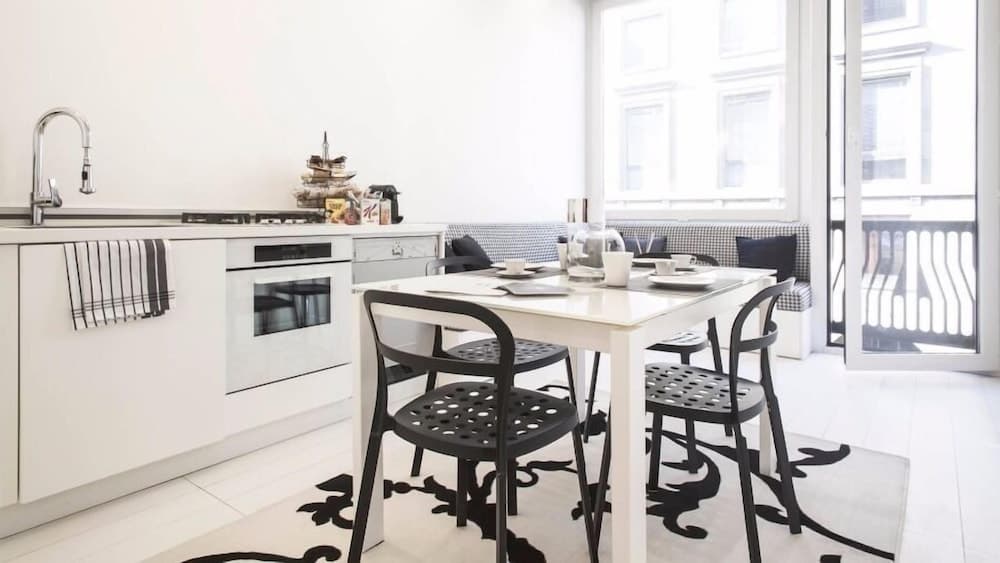 Hemeras Boutique House Aparthotel Duomo 11