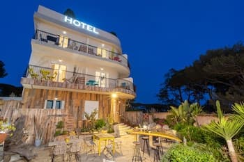 Hôtel Almanarre Plage