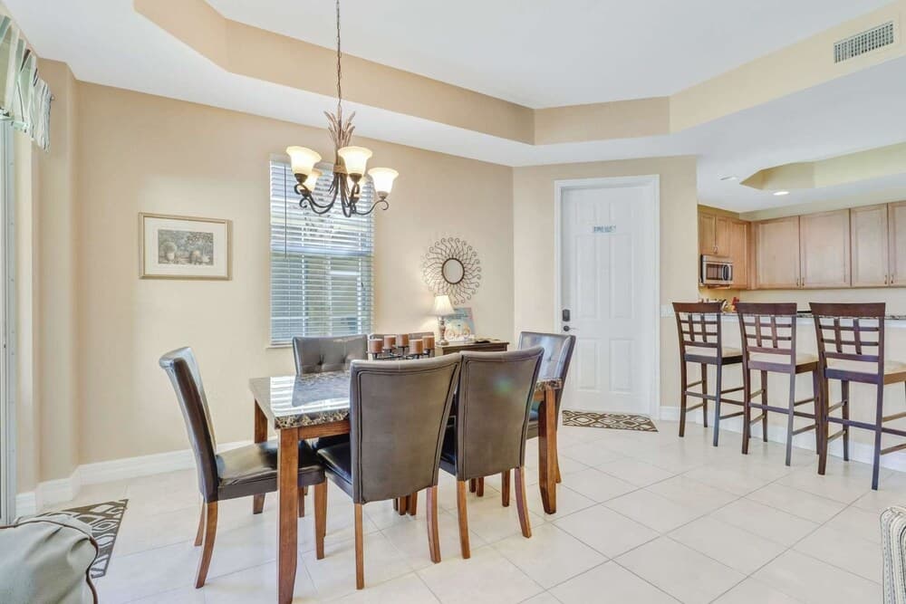 9800 Quinta Artesa Way #105