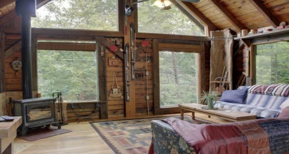 The Timber Cabin