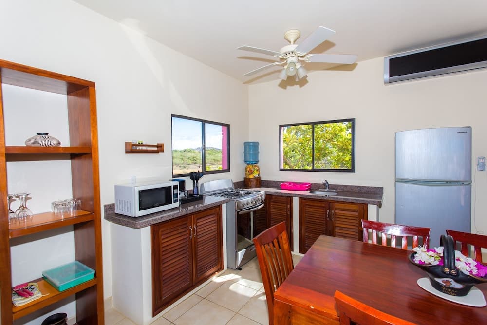 Buena Onda Beach Resort