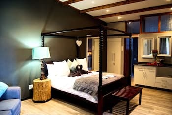 Grey Goose Game Lodge