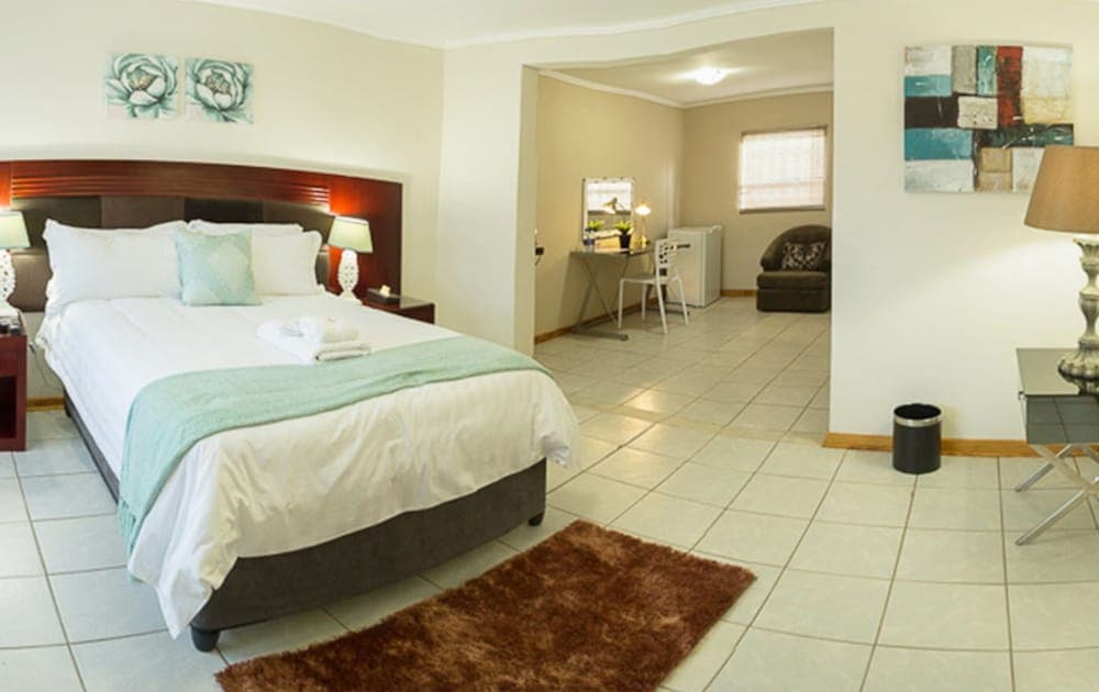 Lakeview Guest House