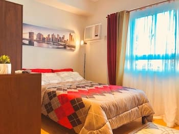 Romantic Urban Getaway by Primitive Stay