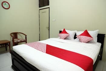OYO 752 Abz Guest House Syariah