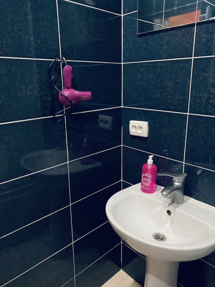 Moisha Apartment Kotlyarskaya 10-22