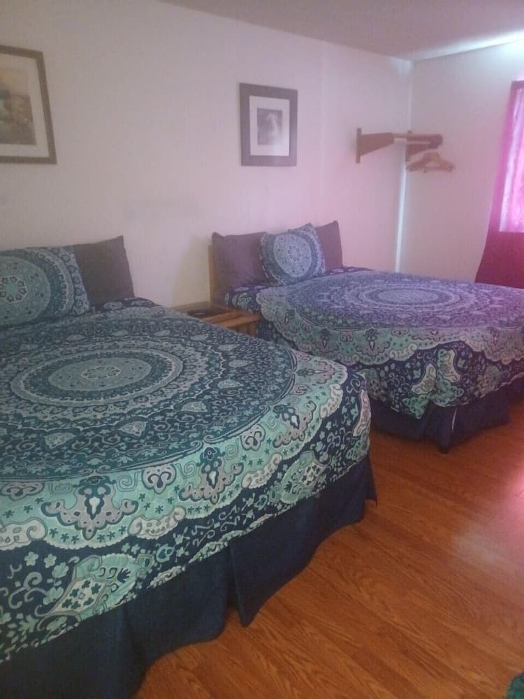 Motel 229 @ Garden of the Gods