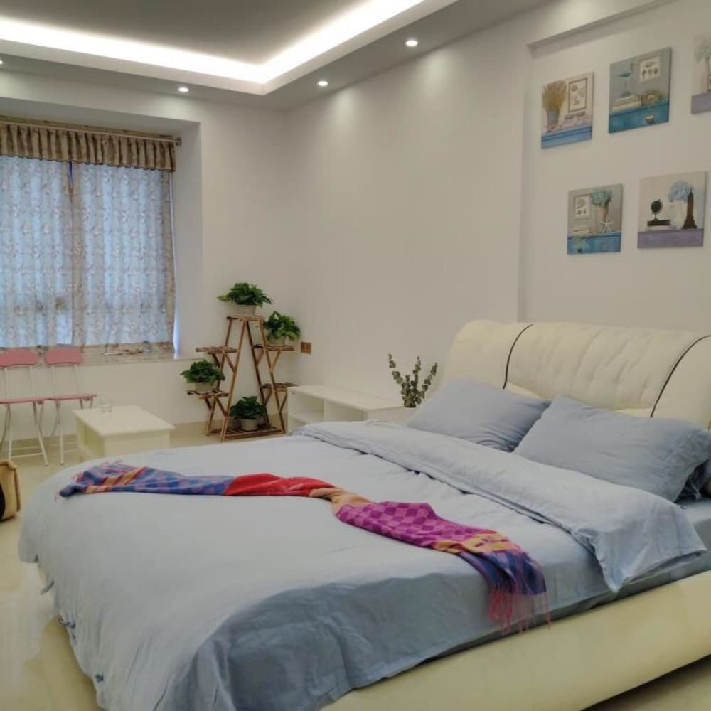 Big White's Home Xincheng Branch