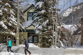 Manley  (381887) 4 Bedroom Home by RedAwning