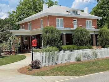 The Gillen House B&B