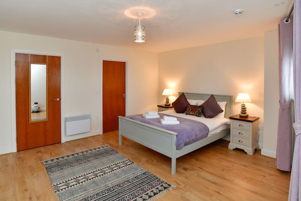 Just Stay Wales – Meridian Quay Penthouses