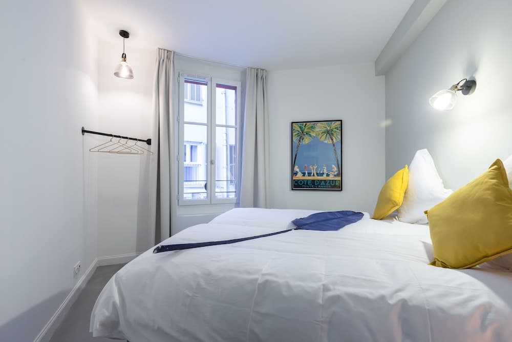 L'Abeille Boutique Apartments