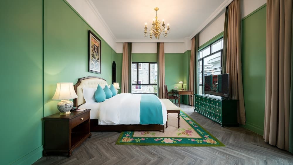 Hotel Indigo Heilong Lake by IHG