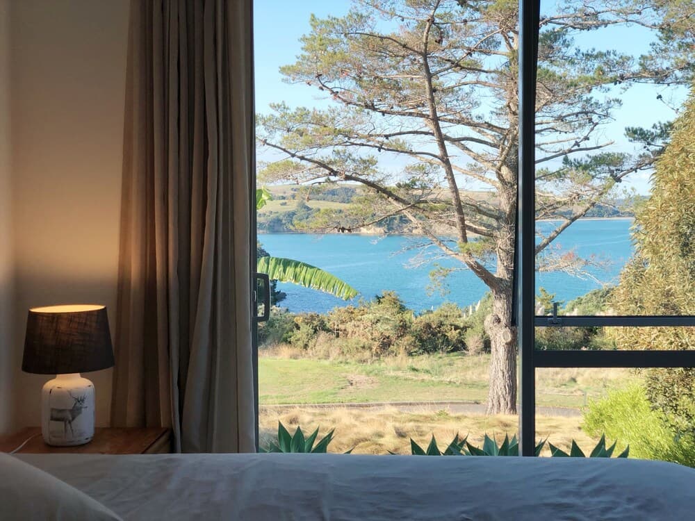 Modern Coastal Home & Award-winning Golf