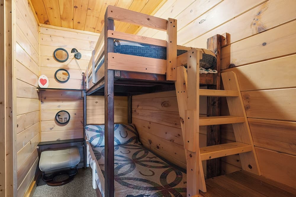 Psalm 2705 - Three Bedroom Cabin