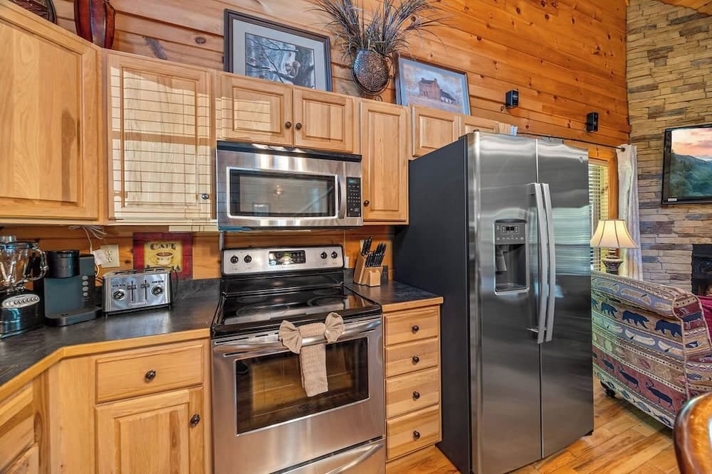 Moonlight and Memories - Two Bedroom Cabin