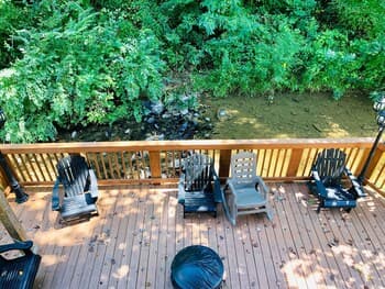 Creekside Dreams - One Bedroom Cabin