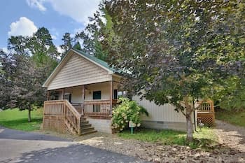 Cherry Blossom 11 - Three Bedroom Chalet