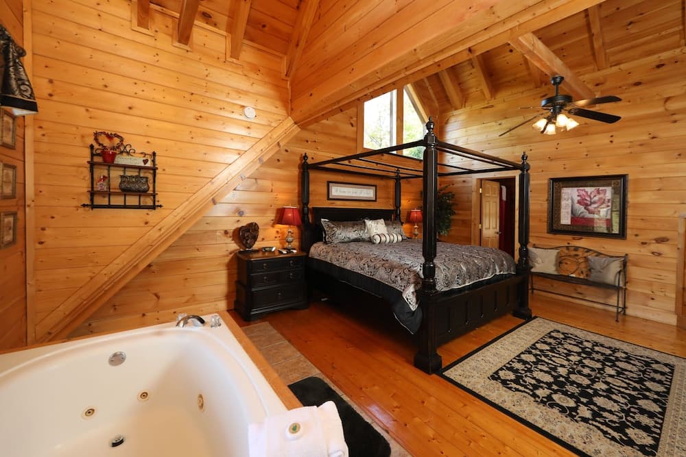 Blessed Nest - Four Bedroom Cabin