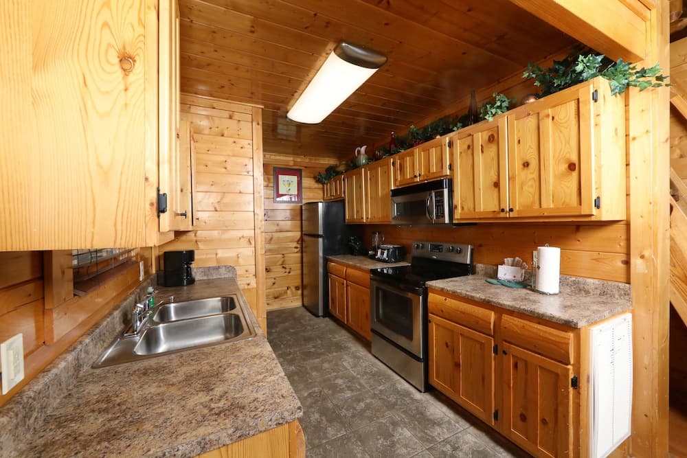 Up Up  Away - Two Bedroom Cabin