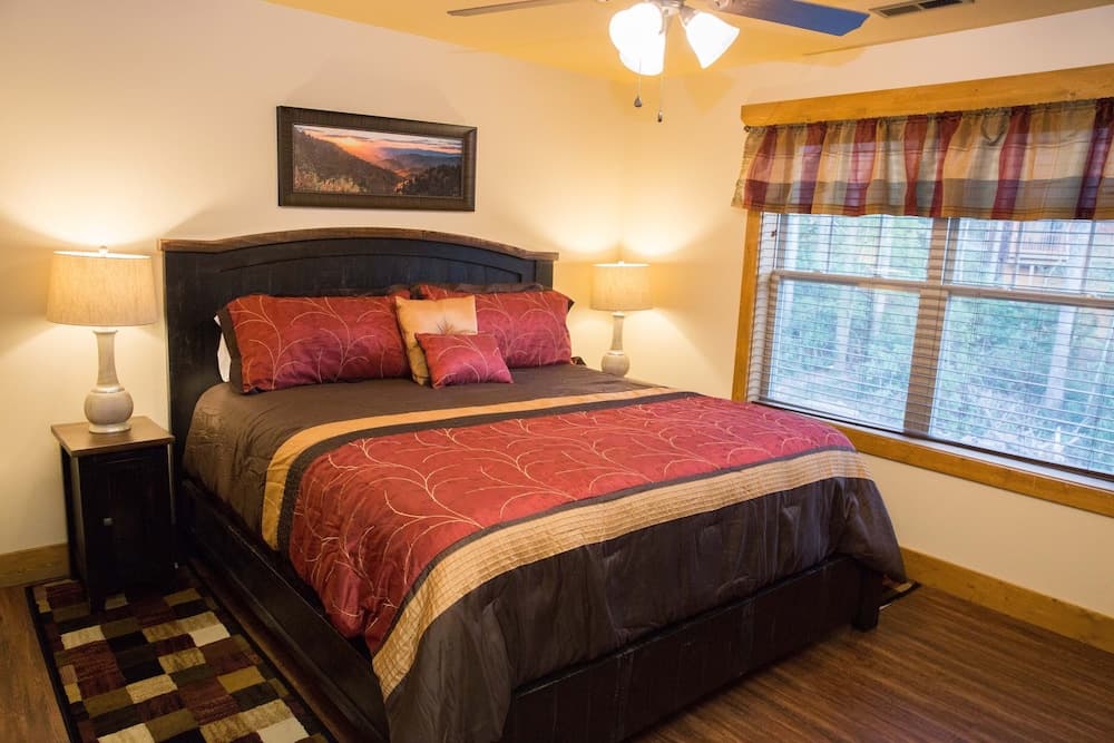 Serene Oasis - Four Bedroom Chalet