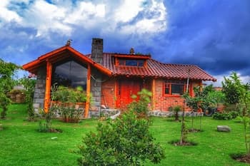 Kalera Lodge - Equator Face