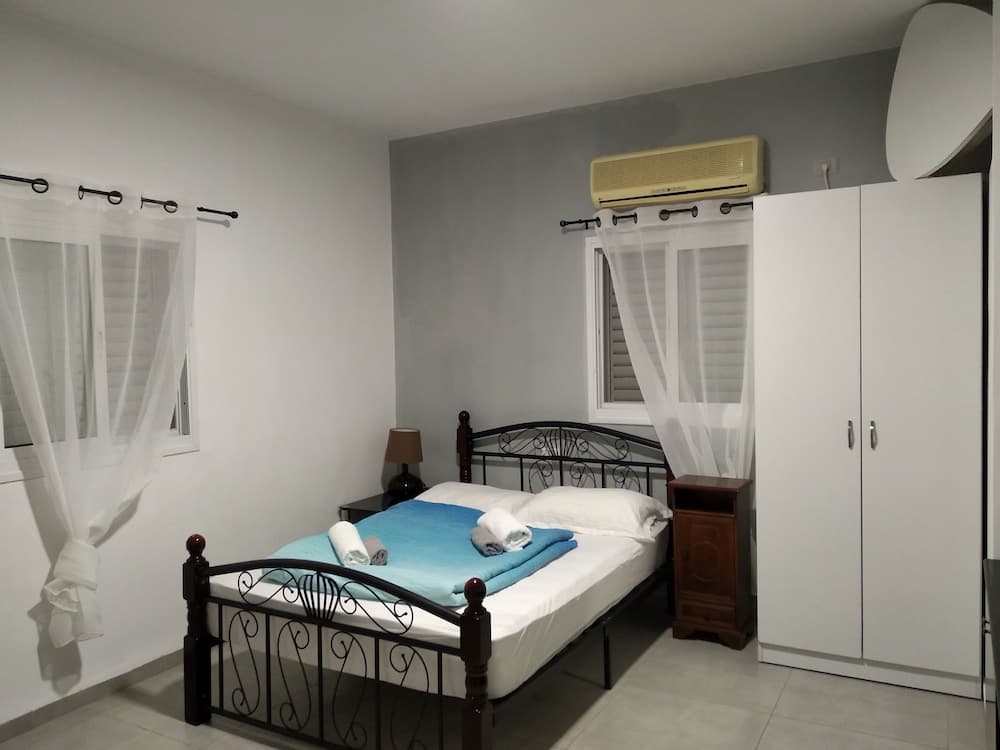 S&L Studio near Rambam & sea