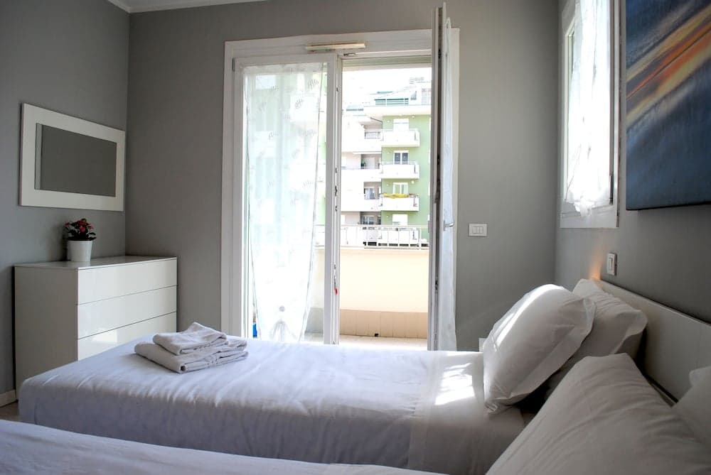 Bnbook - Metropolitan Expo Flat 4