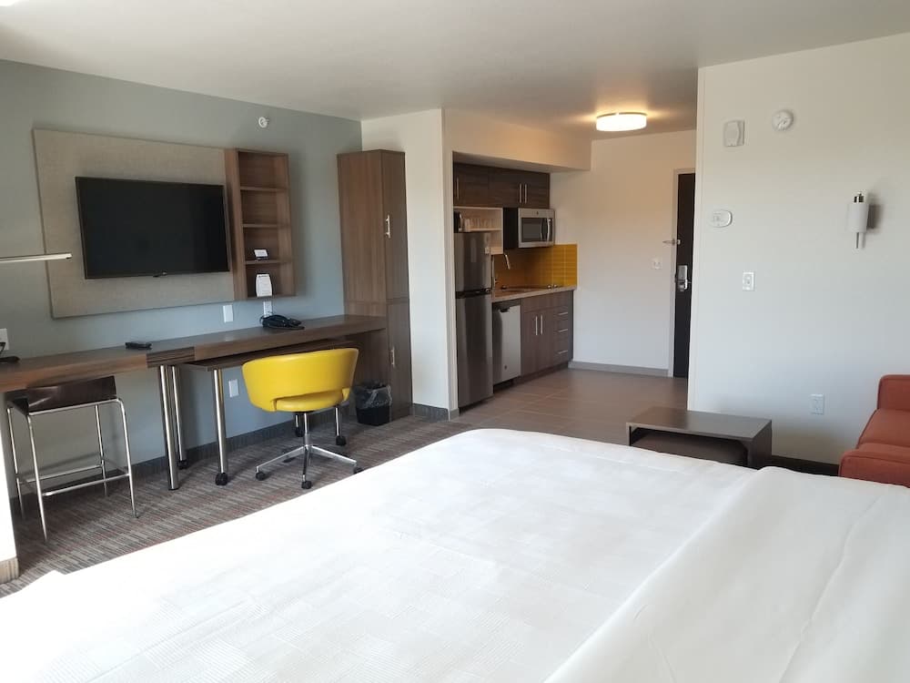 MainStay Suites Great Falls Airport